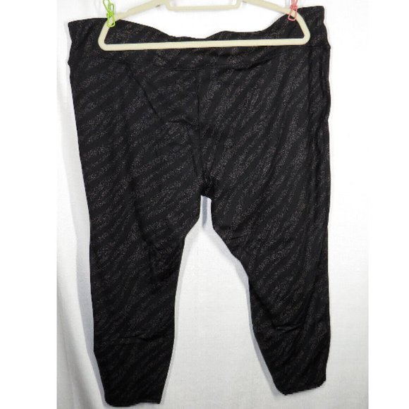 Avia Plus Size 3X Black Zebra Print Cropped Active Legging - Picture 6 of 6